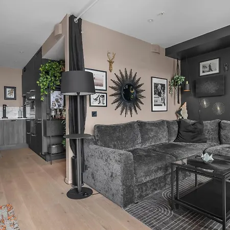 Harborfront Haven, Apartment Tromsø